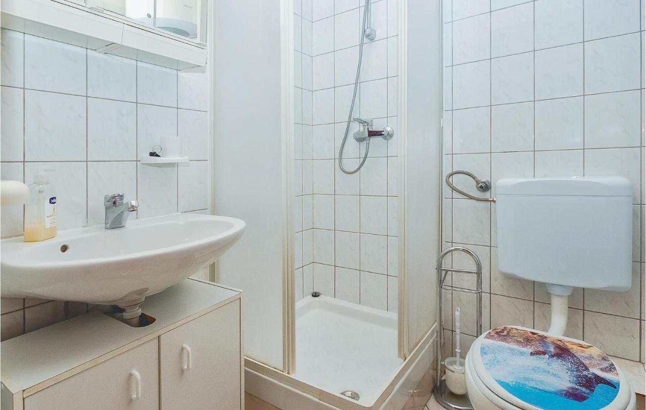 Lovely Apartment In Omis With Kitchenette 外观 照片
