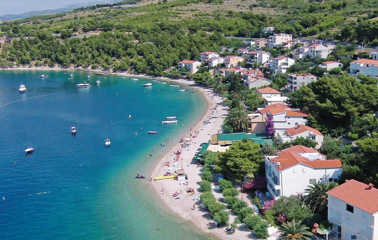 Lovely Apartment In Omis With Kitchenette 外观 照片